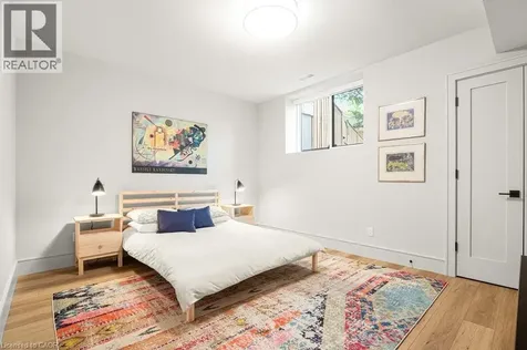 26 Golfview Place Kitchener ON N2M 2Y2