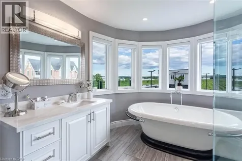 4939 Thirty Road North Beamsville ON L0R 1B3