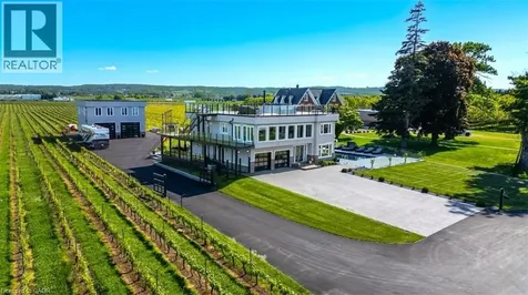 4939 Thirty Road North Beamsville ON L0R 1B3