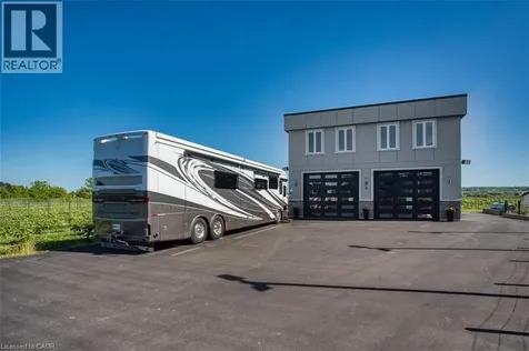 4939 Thirty Road North Beamsville ON L0R 1B3