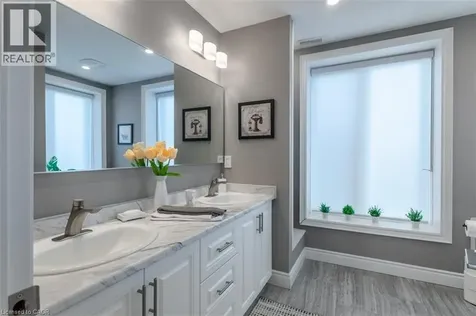 4939 Thirty Road North Beamsville ON L0R 1B3
