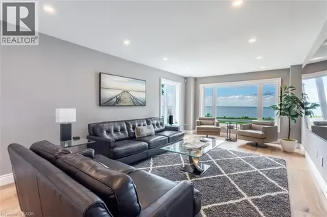 4939 Thirty Road North Beamsville ON L0R 1B3