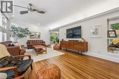 16 Parkwood Drive Cambridge ON N1S 3K7