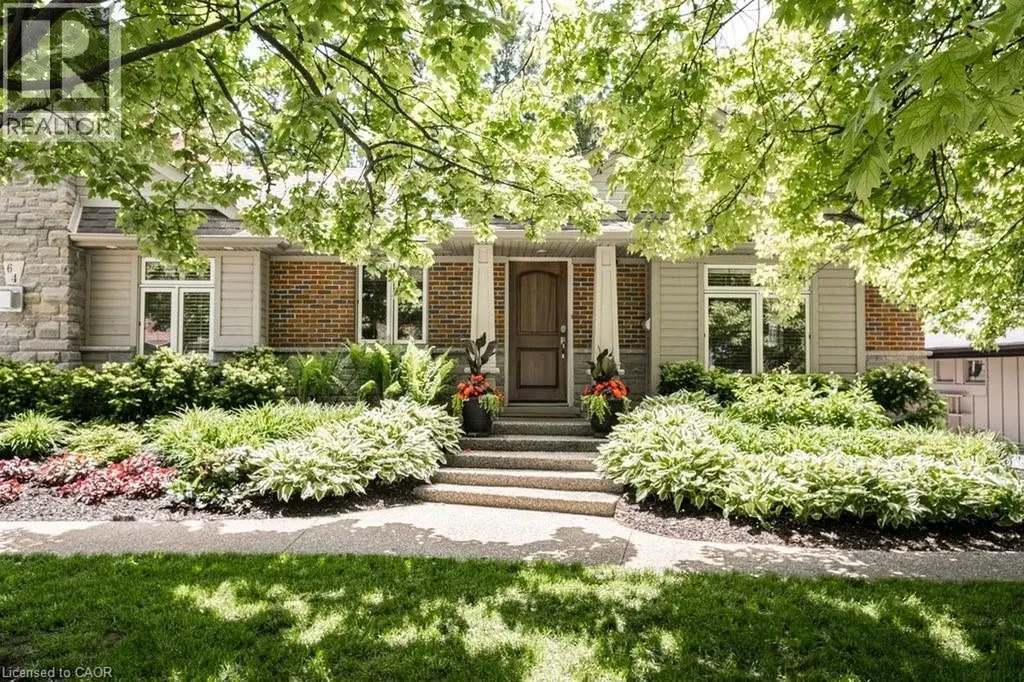 64 Miller Drive Ancaster ON L9G 2J1