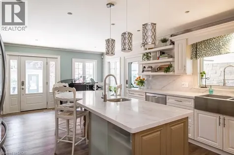 64 Miller Drive Ancaster ON L9G 2J1
