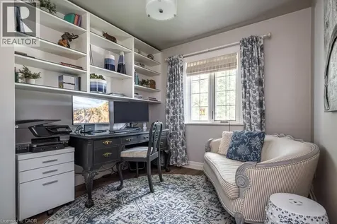 64 Miller Drive Ancaster ON L9G 2J1
