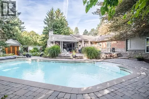 64 Miller Drive Ancaster ON L9G 2J1