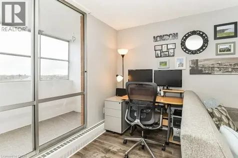 225 Harvard Place Waterloo ON N2J 4H4