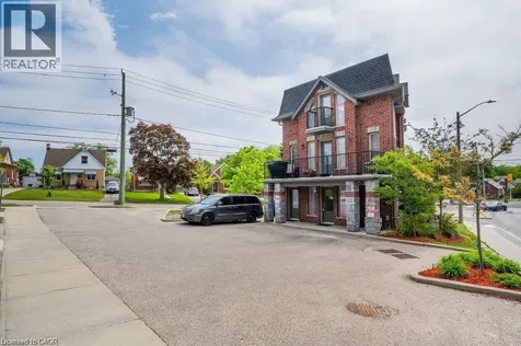 489 East Avenue Kitchener ON N2H 1Z7