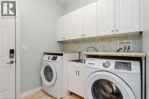 135 Schweitzer Crescent Wellesley ON N0B 2T0