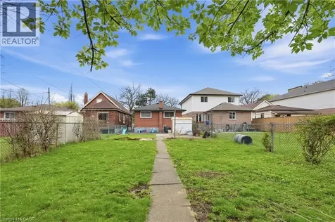 18 Ferrie Street West Hamilton ON L8L 1C5