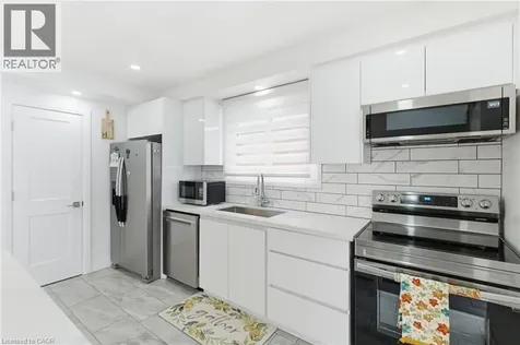 18 Ferrie Street West Hamilton ON L8L 1C5