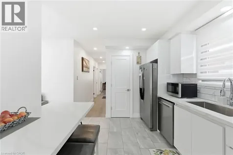 18 Ferrie Street West Hamilton ON L8L 1C5