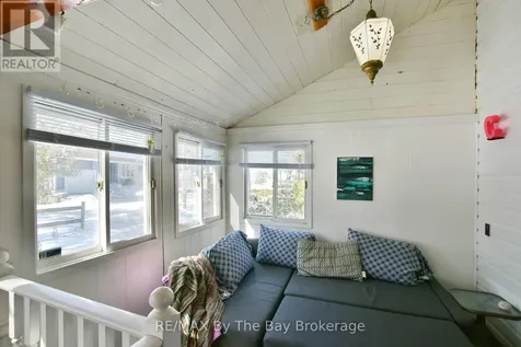 33 17th Street North Wasaga Beach ON L9Z 2J1