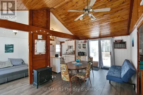 33 17th Street North Wasaga Beach ON L9Z 2J1