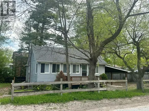 33 17th Street North Wasaga Beach ON L9Z 2J1