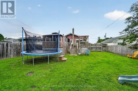 19 Dunbar Avenue Cornwall ON K6H 5M6