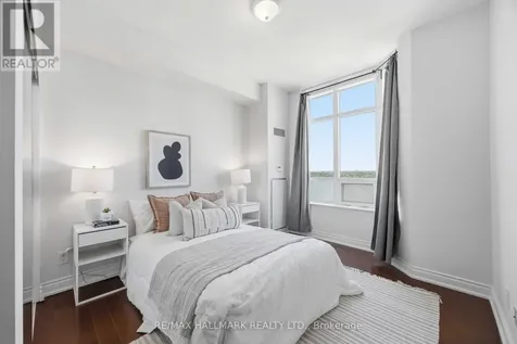 10 Bloorview Place Toronto (don Valley Village) ON M2J 0B1