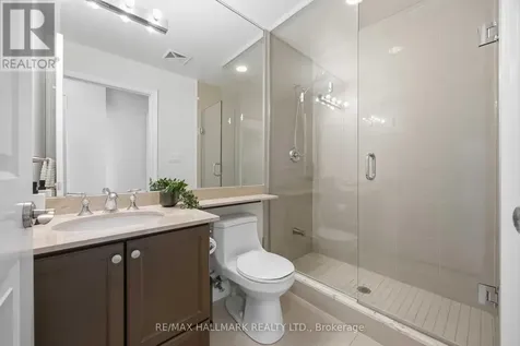 10 Bloorview Place Toronto (don Valley Village) ON M2J 0B1