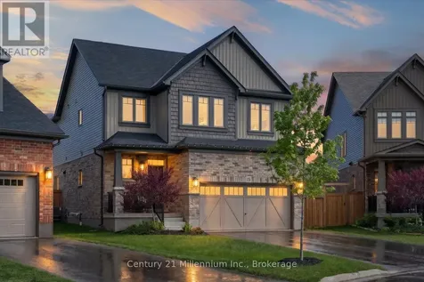 15 Maidens Crescent Collingwood ON L9Y 3B7