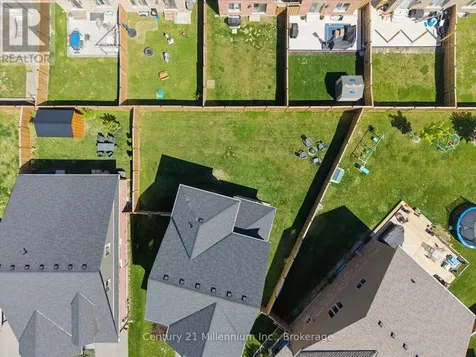 15 Maidens Crescent Collingwood ON L9Y 3B7
