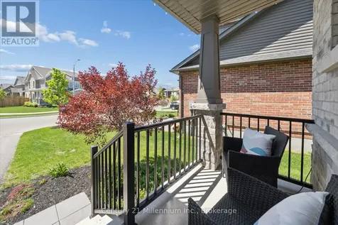 15 Maidens Crescent Collingwood ON L9Y 3B7