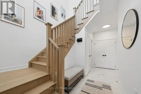 15 Maidens Crescent Collingwood ON L9Y 3B7