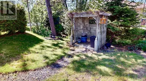 725 King Street Callander ON P0H 1H0