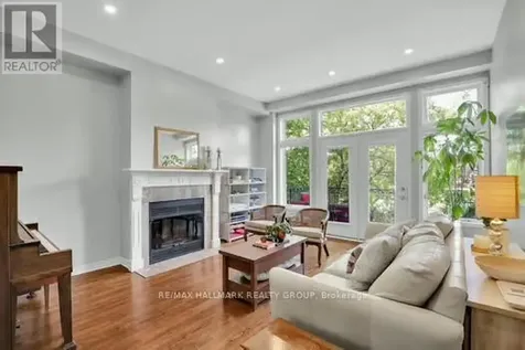 49B First Avenue Ottawa ON K1S 2G1