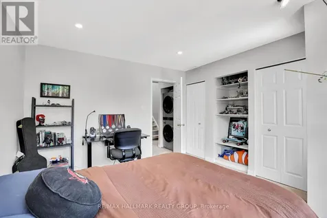 49B First Avenue Ottawa ON K1S 2G1