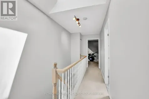 49B First Avenue Ottawa ON K1S 2G1