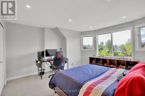 49B First Avenue Ottawa ON K1S 2G1