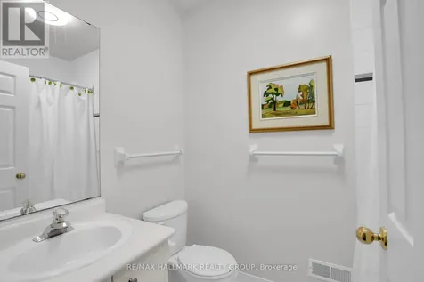 49B First Avenue Ottawa ON K1S 2G1