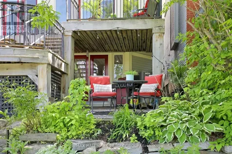 49B First Avenue Ottawa ON K1S 2G1