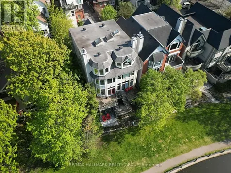 49B First Avenue Ottawa ON K1S 2G1