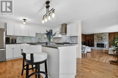 434 High Street Beckwith ON K7C 3P1