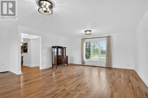 434 High Street Beckwith ON K7C 3P1