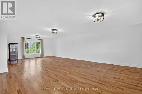 434 High Street Beckwith ON K7C 3P1