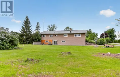 434 High Street Beckwith ON K7C 3P1