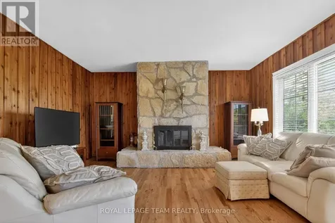 434 High Street Beckwith ON K7C 3P1