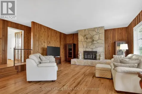 434 High Street Beckwith ON K7C 3P1
