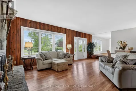 434 High Street Beckwith ON K7C 3P1