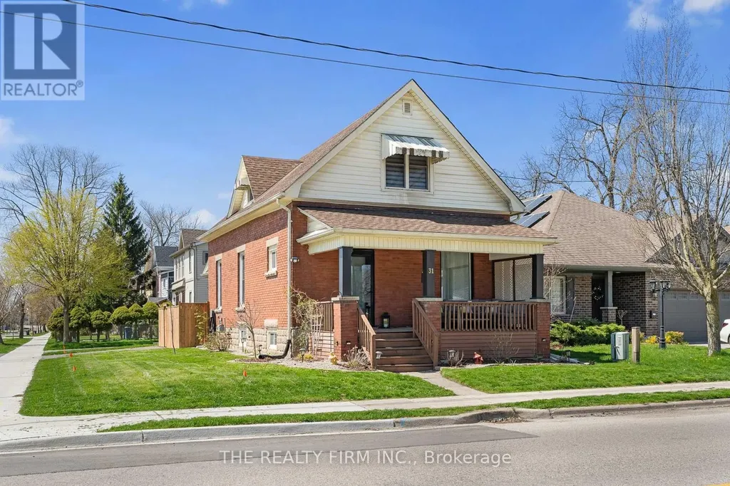 31 Fifth Avenue St. Thomas ON N5R 4C2