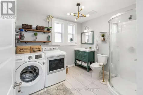 31 Fifth Avenue St. Thomas ON N5R 4C2