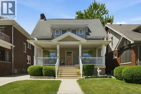 439 Moy Avenue Windsor ON N9A 2N3