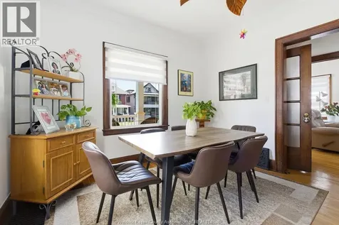 439 Moy Avenue Windsor ON N9A 2N3