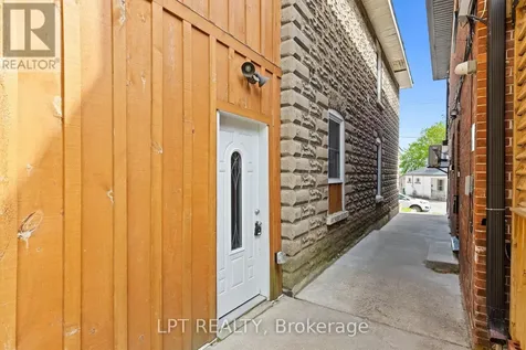 58 Nottawasaga Street Orillia ON L3V 3J4