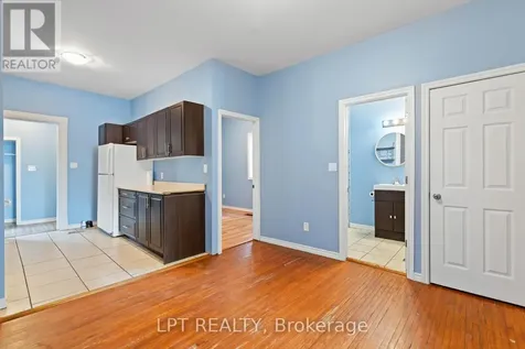 58 Nottawasaga Street Orillia ON L3V 3J4