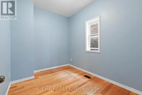 58 Nottawasaga Street Orillia ON L3V 3J4