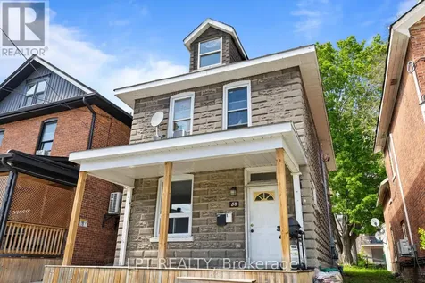 58 Nottawasaga Street Orillia ON L3V 3J4
